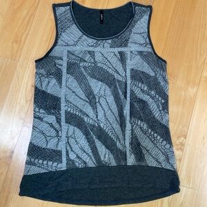 EDISTA | sleeveless shirt